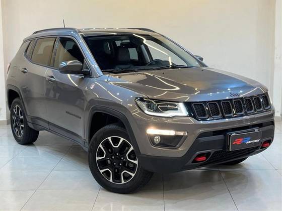 JEEP COMPASS 2.0 16V DIESEL TRAILHAWK 4X4 AUTOMÁTICO JEEP COMPASS 2.0 16V DIESEL TRAILHAWK 4X4 AUTOMÁTICO